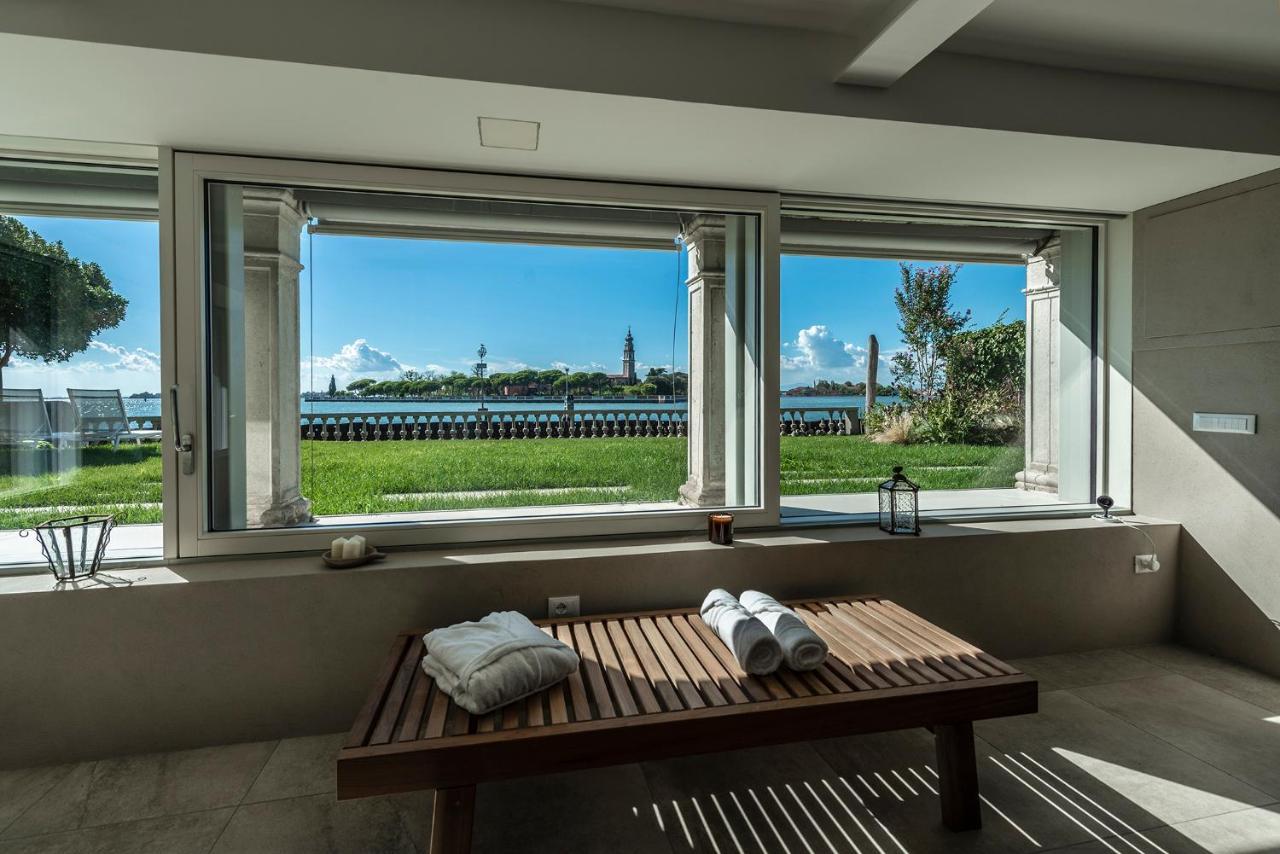 Ca' Delle Contesse - Villa On Lagoon With Private Dock And Spectacular View Lido di Venezia Екстер'єр фото