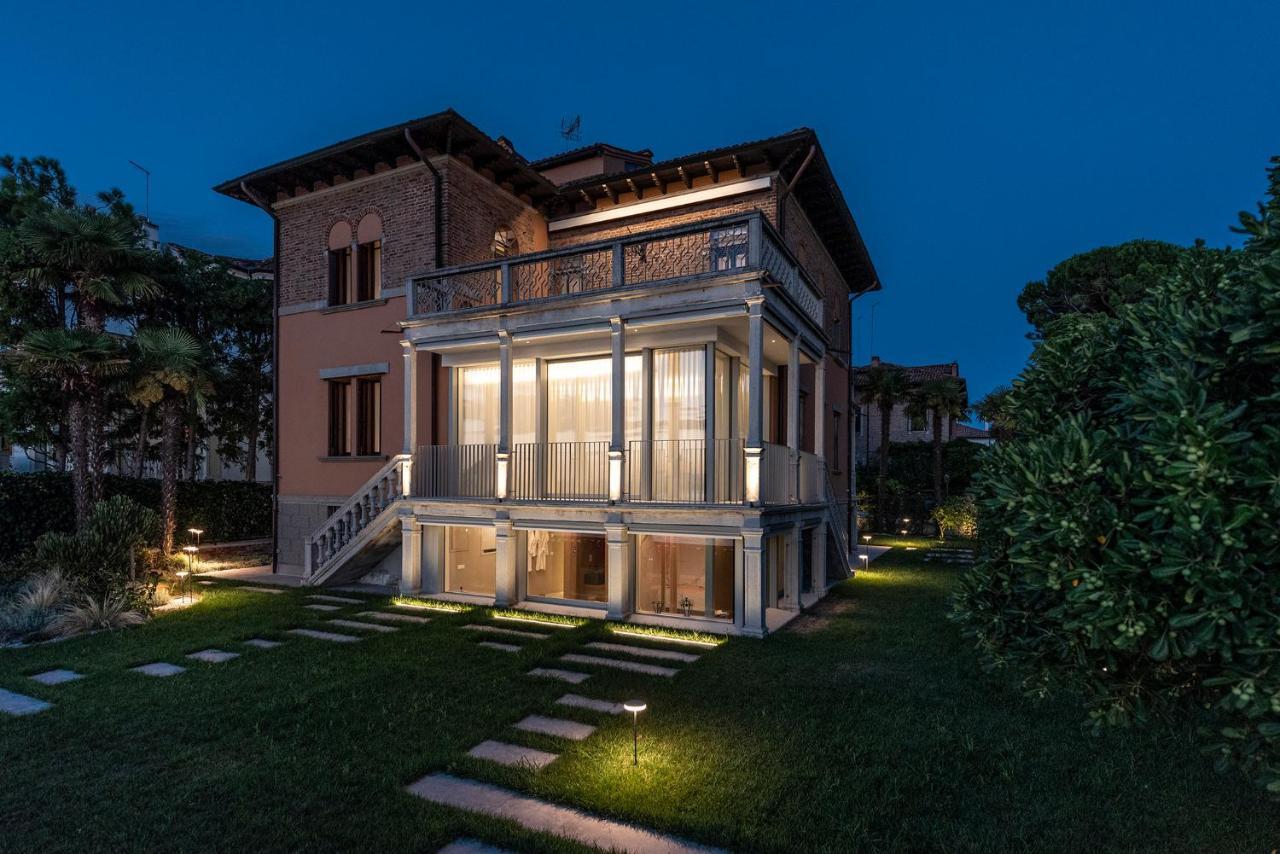 Ca' Delle Contesse - Villa On Lagoon With Private Dock And Spectacular View Lido di Venezia Екстер'єр фото